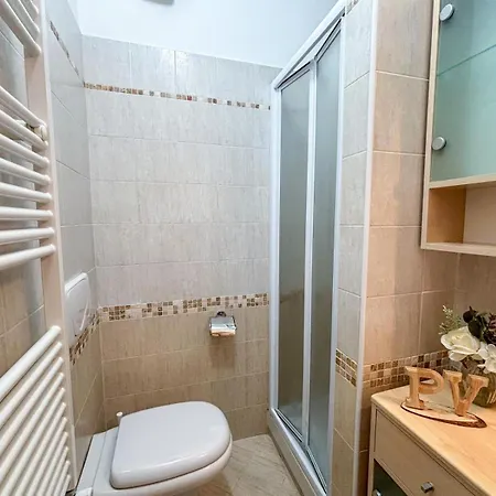 Poseidon Amaranto - Pineto