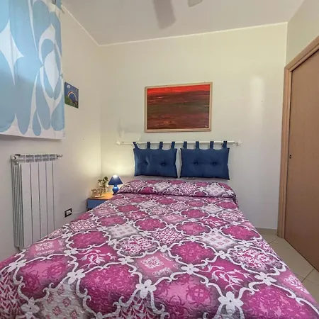 Poseidon Amaranto - *