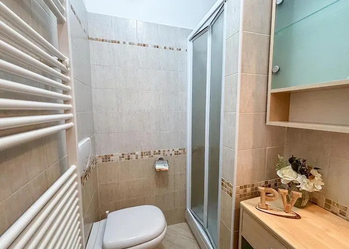 Poseidon Amaranto - 피네토